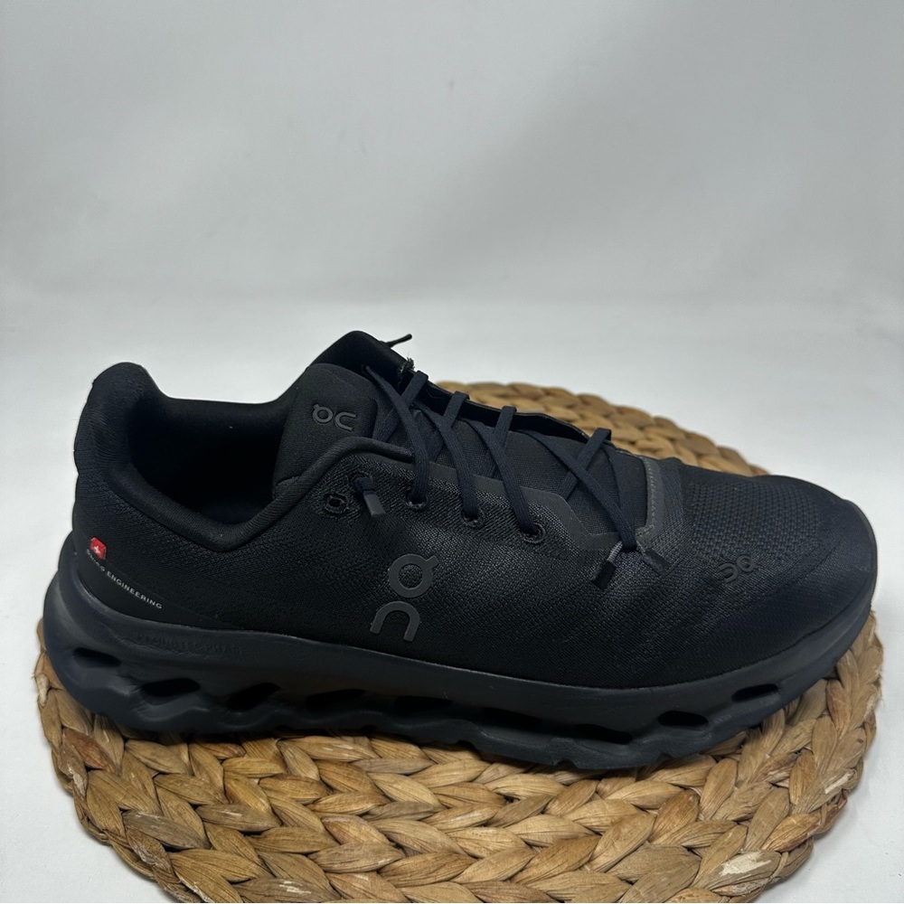 ON RUNNING Cloudtilt Running Shoes Eclipse Black … - image 1